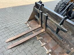 JCB 409 SV / nur 2.496h / Klima Klappschaufel Gabel