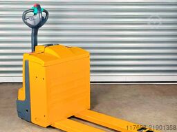 Jungheinrich EJE 118. - Service Neu - nur 2287 Std-Batterie 90%