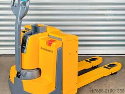 Jungheinrich EJE 118. - Service Neu - nur 2287 Std-Batterie 90%