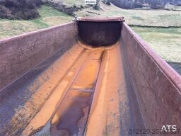 Carnehl 3 axle tipper semi rep. object