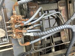 Carnehl 3 axle tipper semi rep. object