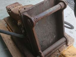 Atlas Copco 550 spiked hammer with/ s50-s60 attachment