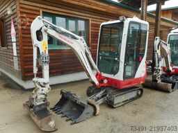 Takeuchi TB 216 mit POWERTILT