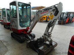 Takeuchi TB 216 mit POWERTILT