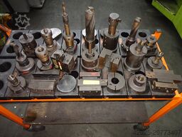 Drehmaschinen , NC / CNC