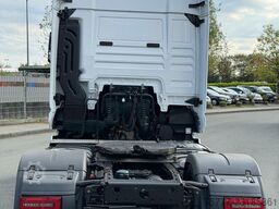 MAN TGX 18.470 GX LLS-U -INTARDER-2 Tanks-ACC-TOP