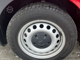 MERCEDES-BENZ Vito 110 LANG 6G KLIMA TEMPOMAT 3-SITZER PDC AHK