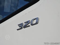 DAF CF 320