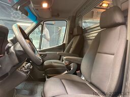 MERCEDES-BENZ Sprinter 316 Kasten L2H2 AC R-CAM STHZ AHK 3,5T