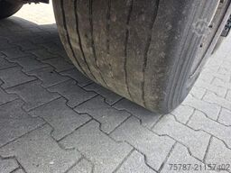 KRONE Mega Gardine mit Joloda, Lift, BPW, Portal