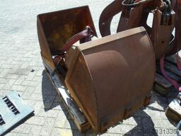 Rozzi AI00008 + GRIPPER + Crane part