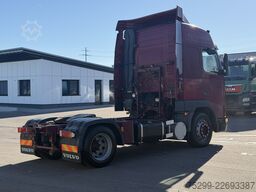 Volvo FH12-420 4x2 Sattelzugmaschine / Swiss-Vehicle