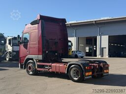 Volvo FH12-420 4x2 Sattelzugmaschine / Swiss-Vehicle