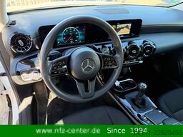 MERCEDES-BENZ A 180 d