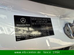 MERCEDES-BENZ A 180 d