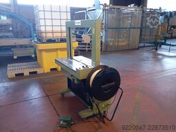 Reggiatrice automatica AKROPACK AK200