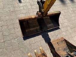 JCB 16C-1 / 2021 BJ / 518 H/ 3 x Löffel