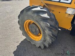 JCB 926