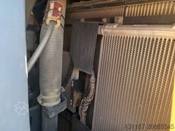 Komatsu D155A-6R (4 pcs available in Abu Dhabi)