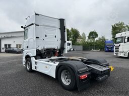Mercedes-Benz 1851 LS Actros Gigaspace