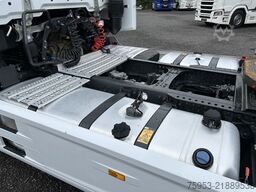 Mercedes-Benz 1851 LS Actros Gigaspace