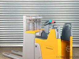 Jungheinrich ERD 220 - Service Neu - Triplex - Batterie 90%