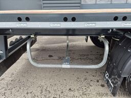 Lecitrailer PLATEAU TWISTLOCKS