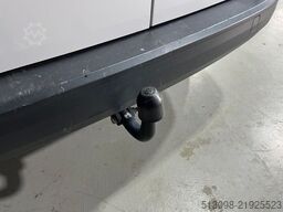 VW CADDY AUTOMATIK AHK NAVI KLIMA TEMP SHZ