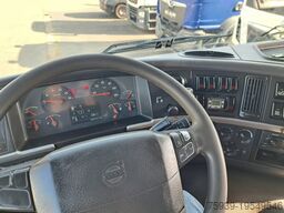 Volvo FM 410 6x2 ISOLIERT