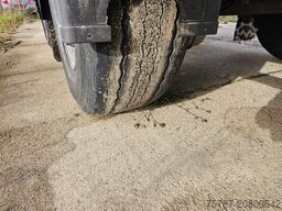 SCHMITZ CARGOBULL Tiefkühler City, 2. Achse drehbar, Carrier 1550