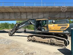 Hyundai HX520AL