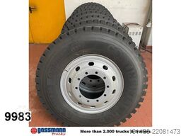 Continental HCS 325/95R24 mit Felge, mehrfach