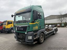 MAN TGX 26.440 Abrollkipper HYVA 20.60.S