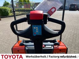 Toyota LWE 160