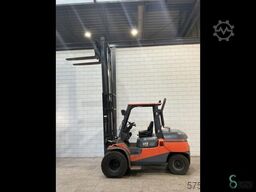 Toyota 42-7 FD 40