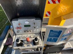 MERCEDES-BENZ Arocs/ Ruthmann T 330 / 33 m / Top Zustand