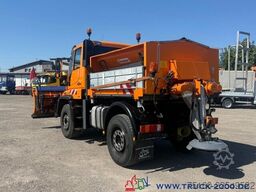 Unimog U400 238PS Winterdienst + Streuer + 3m Schild