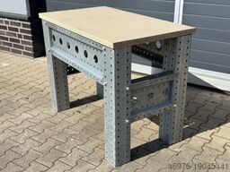 Werkbank / Abm.: 1.250x700x940 (BxTxH) Werkstatttisch Tisch