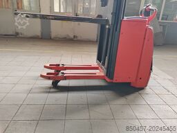 Linde L14 2.9m/ initial/ free lift