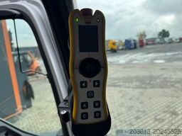 MERCEDES-BENZ ACTROS 2546 6x2 Abrollkip Kran Palfinger Q150Z95