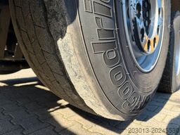 MERCEDES-BENZ ACTROS 2546 6x2 Abrollkip Kran Palfinger Q150Z95