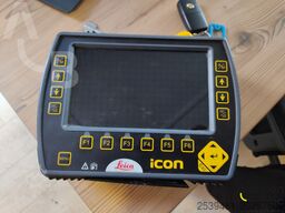 Case TR 320