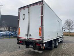 Renault Premium 450 Refrigerated Box / Euro 5 / 6x2 / 3...
