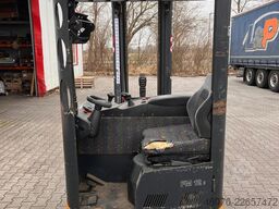 STILL FM-12 I defekter Schubmaststapler