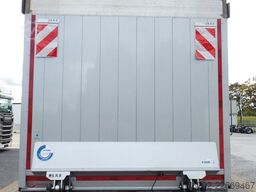 MERCEDES-BENZ 1833 LnR L-Fhs./Pritsche 7,35m/LBW 2to/Vollluftg