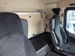 MERCEDES-BENZ 1833 LnR L-Fhs./Pritsche 7,35m/LBW 2to/Vollluftg