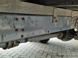 Volvo FL 250 4x2 - Box - Loadlift - A/C - Camera - Eu...