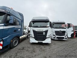 Iveco Stralis AS440ST/P