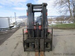 Nissan 4 Ton.-Triplex-FH 4,5m + Seitenschieber