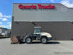 Terex TL 160 +HOOGKIEPBAK+HYDRAULISCHE+VEEGBORSTEL